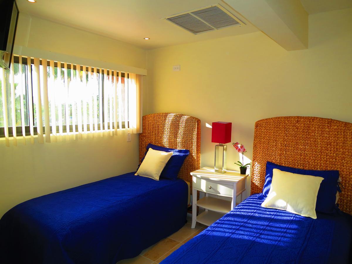 2Br Luxury Beachfront Duplex Villa On Sapphire Beach III East End  Exterior foto